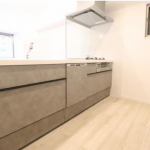 (kitchen<!--kitchen-->)