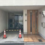 (exterior<!--exterior-->)